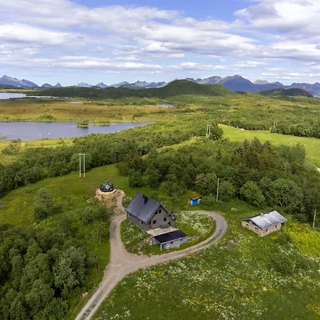 Bestefarhaugen - The Cozy House On The Hill - With A Dome Bo (Nordland)