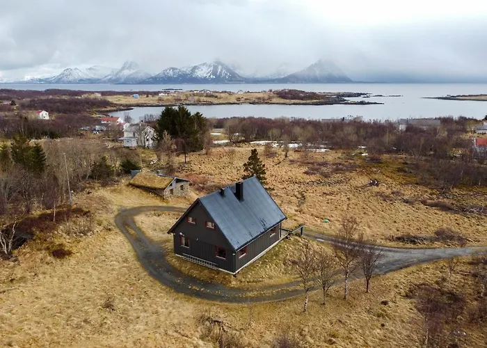 Bestefarhaugen - The Cozy House On The Hill - With A Dome *
