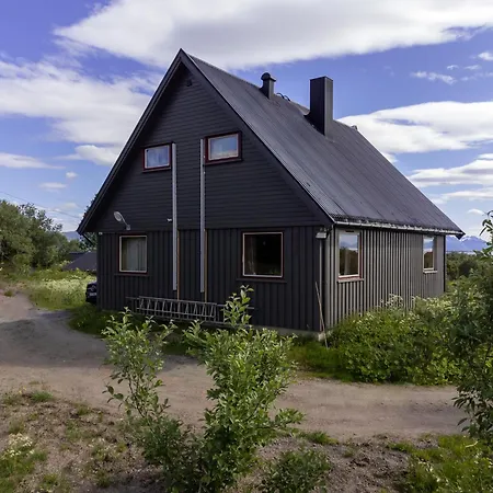 Bestefarhaugen - The Cozy House On The Hill - With A Dome *